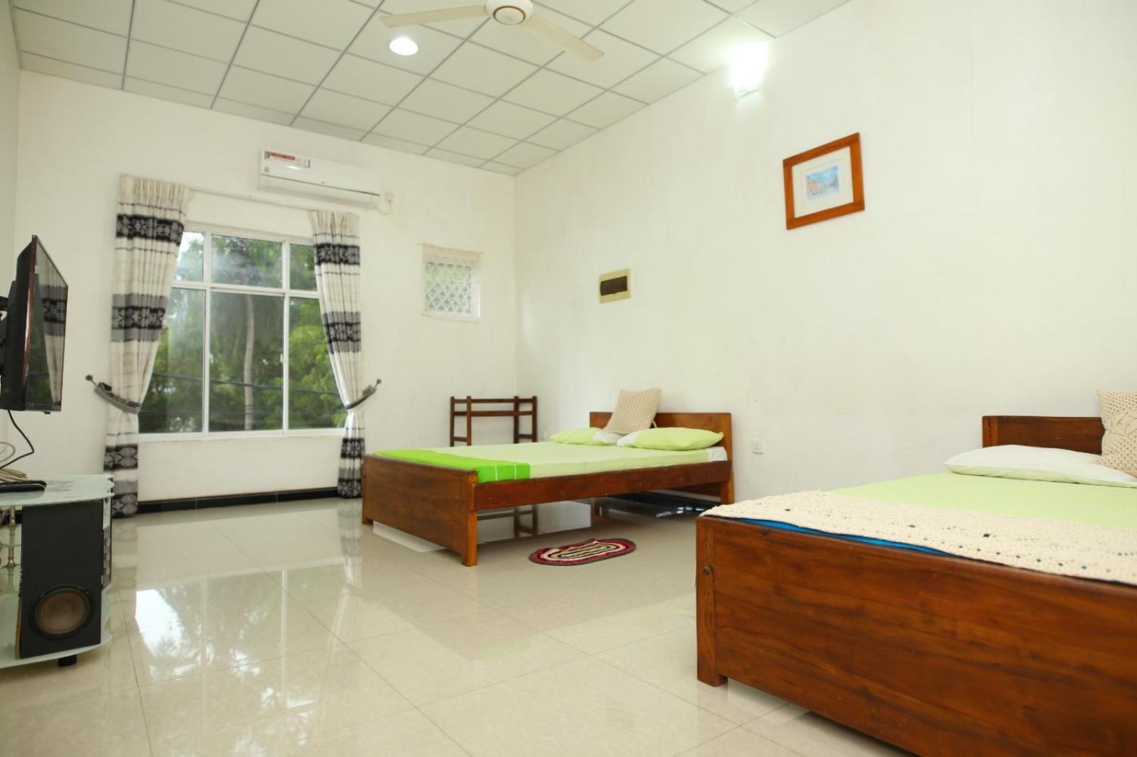 Sujee'S Guest House With Two Bed Rooms Anuradhapura Exterior photo